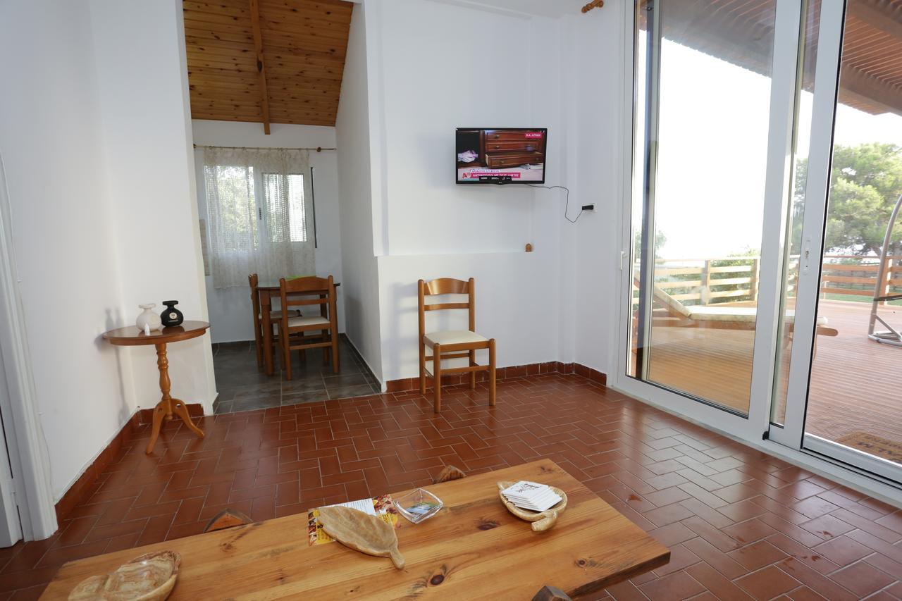 Artemis Suites Romanos  Exteriör bild