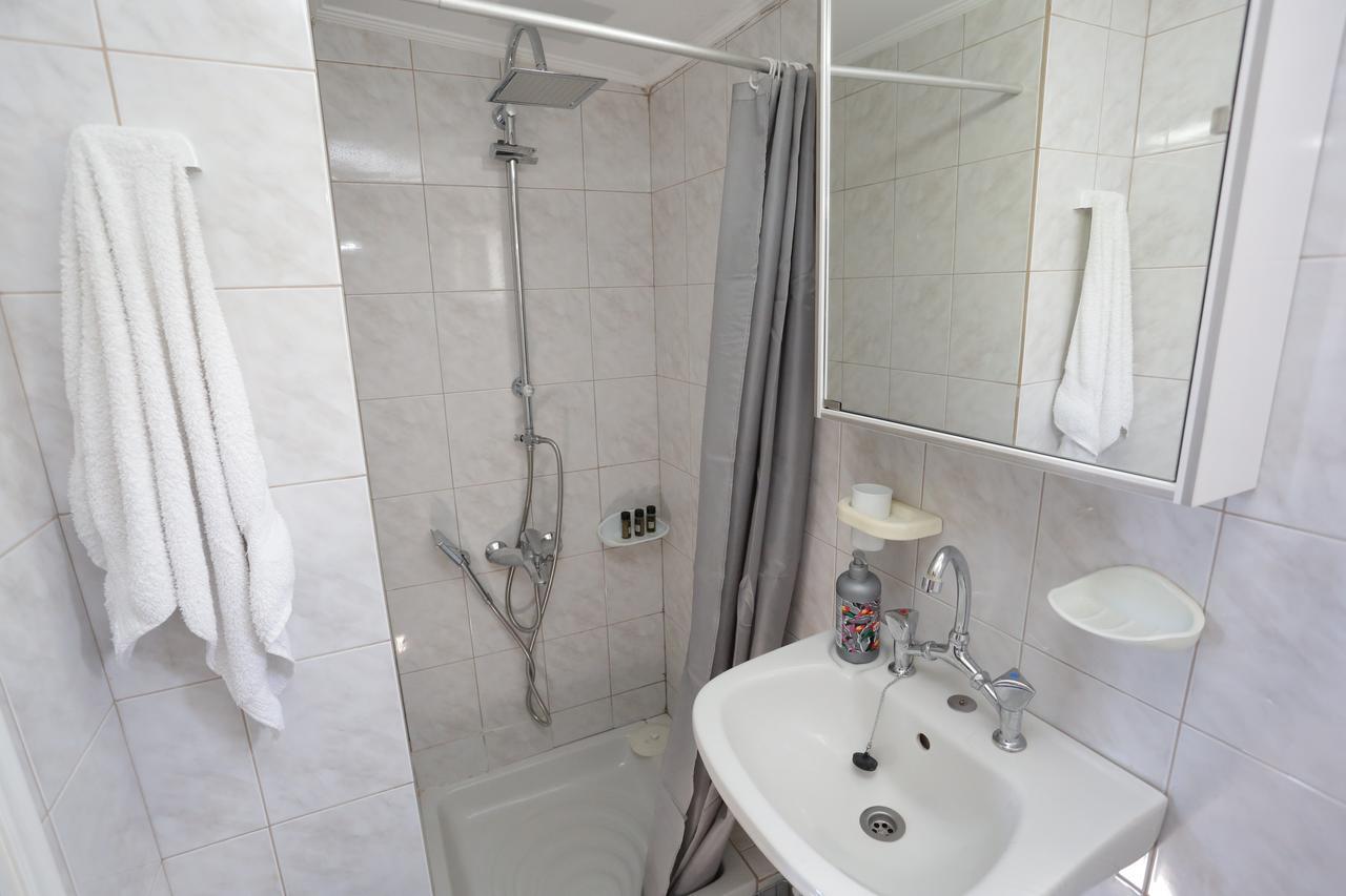 Artemis Suites Romanos  Exteriör bild