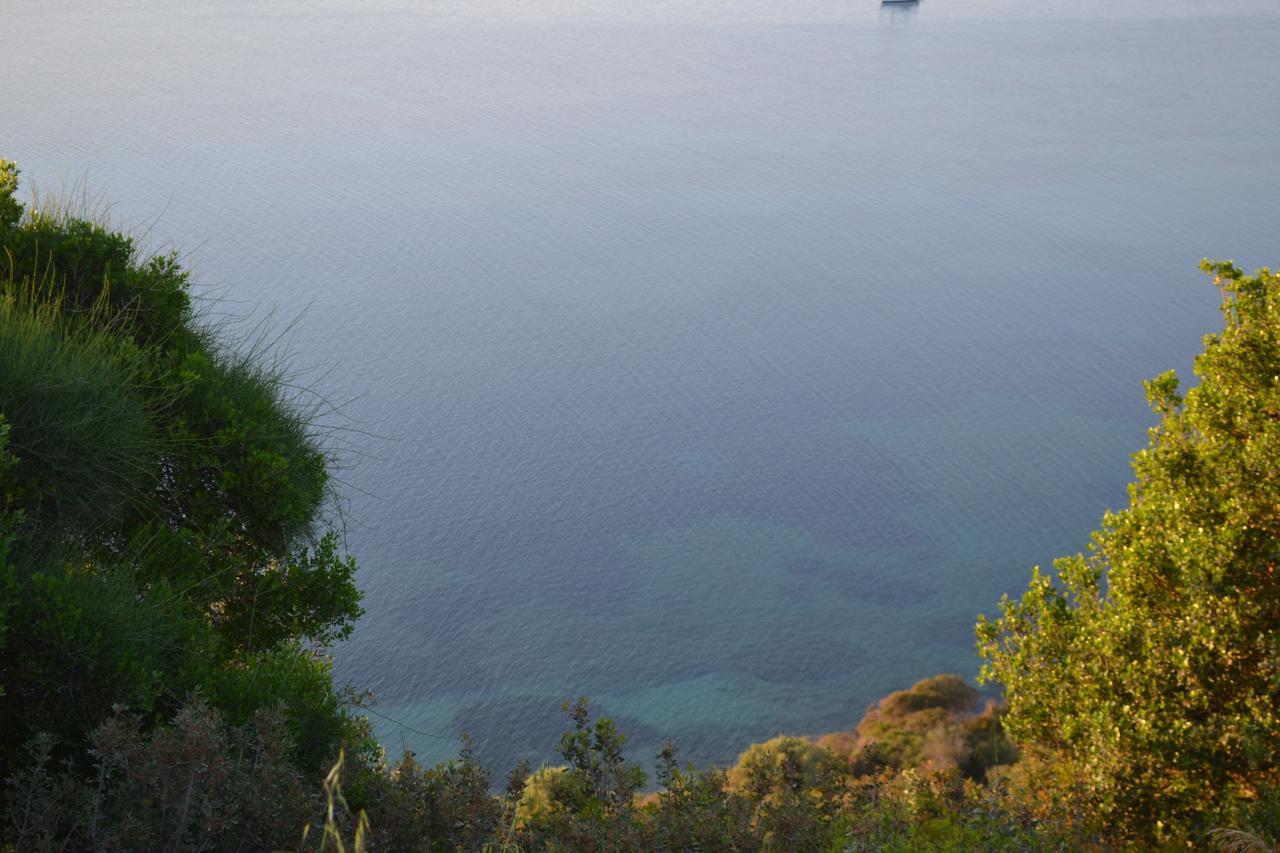 Artemis Suites Romanos  Exteriör bild