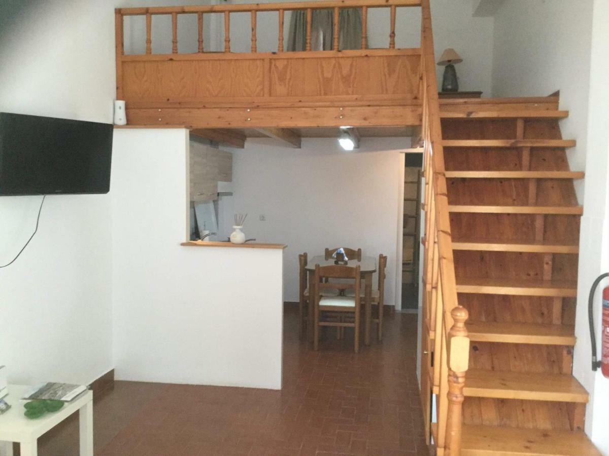 Artemis Suites Romanos  Exteriör bild